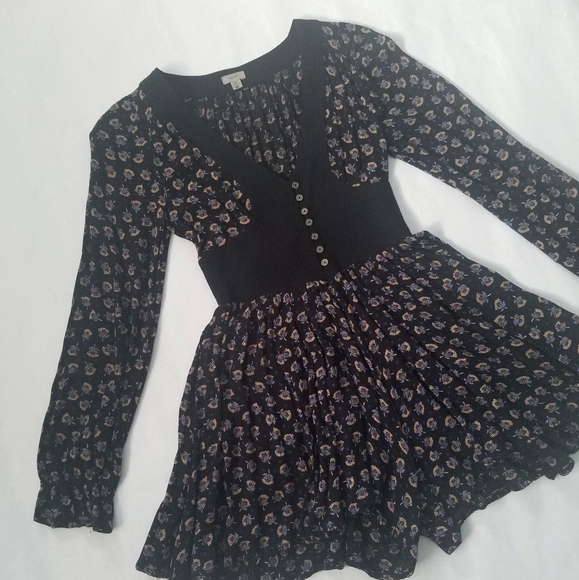 Urban Outfitters Pants - Ecote Urban Outfitters long sleeve shorts romper